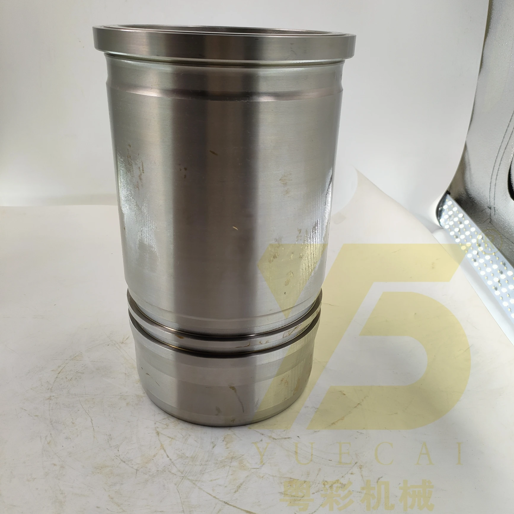 YUE CAI Liner 20966749 22302058 20945718 Piston for EC700BLC D16 Crankshaft Engine Parts Piston Ring Cylinder Liner Kit