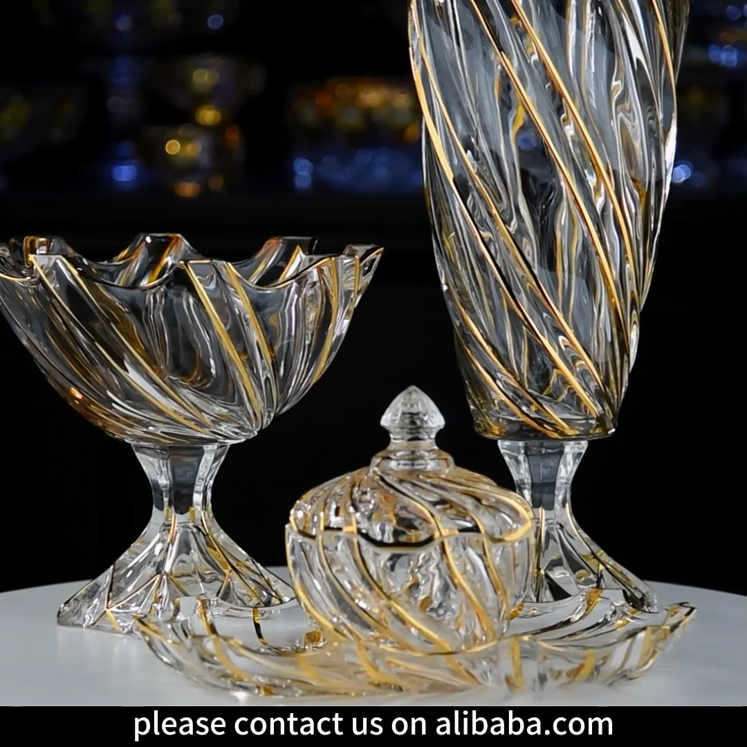 Luxury Modern Footed Fruit Bowl Gold Whirlwind Pattern Decorative Glass Fruit Bowls With Stand