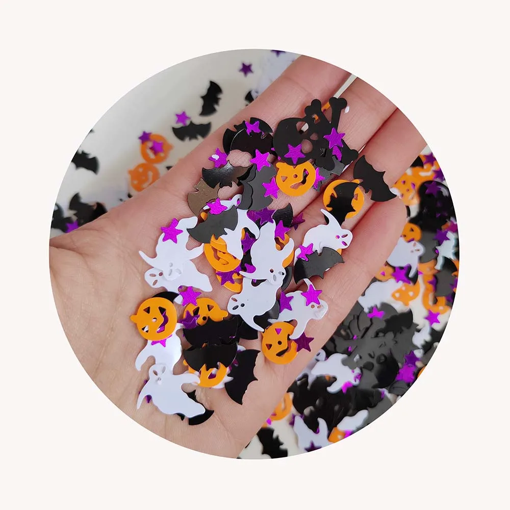 100 Confettis D'Halloween Fantômes Et Chapeaux - Décoration De Table Violette Et Blanche - DIY Et Fête - 7