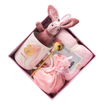 Huanhong hot selling valentines day gift set woman luxury gift sets for women fashion wedding gifts for guests