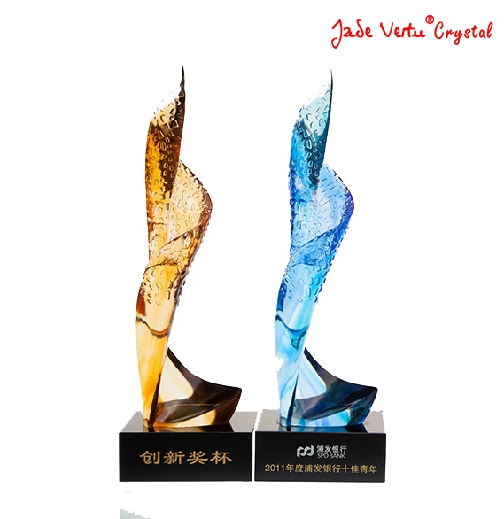 Jadevertu Creative Design Pate De Verre Crystal Trophy Excellent Employee Annual Ceremony Awardscrystal Trophy Custom