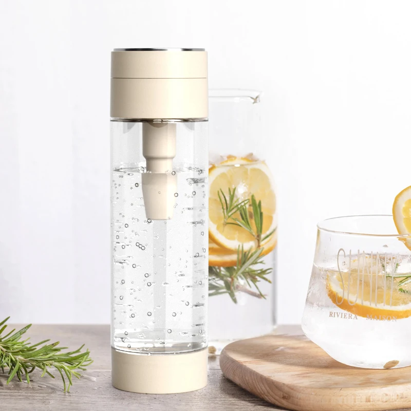 2023 Mini Soda Maker Home Refill Soft Drink Carbonated Portable Soda Water Machine