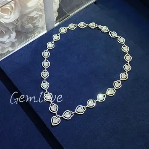 The latest luxury18K gold heart shaped necklace with an IGI certified heart shaped labgrown diamond is perfect for wedding gifts