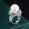 Anillo de cuentas de platino