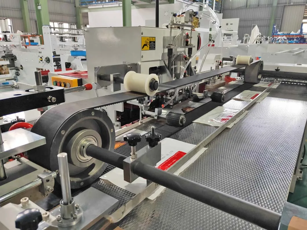 Factor Price Automatic Bottom Weld Soft Loop Handle Clothing Packaging Plastic Bag Making Machine for Shopping Bag