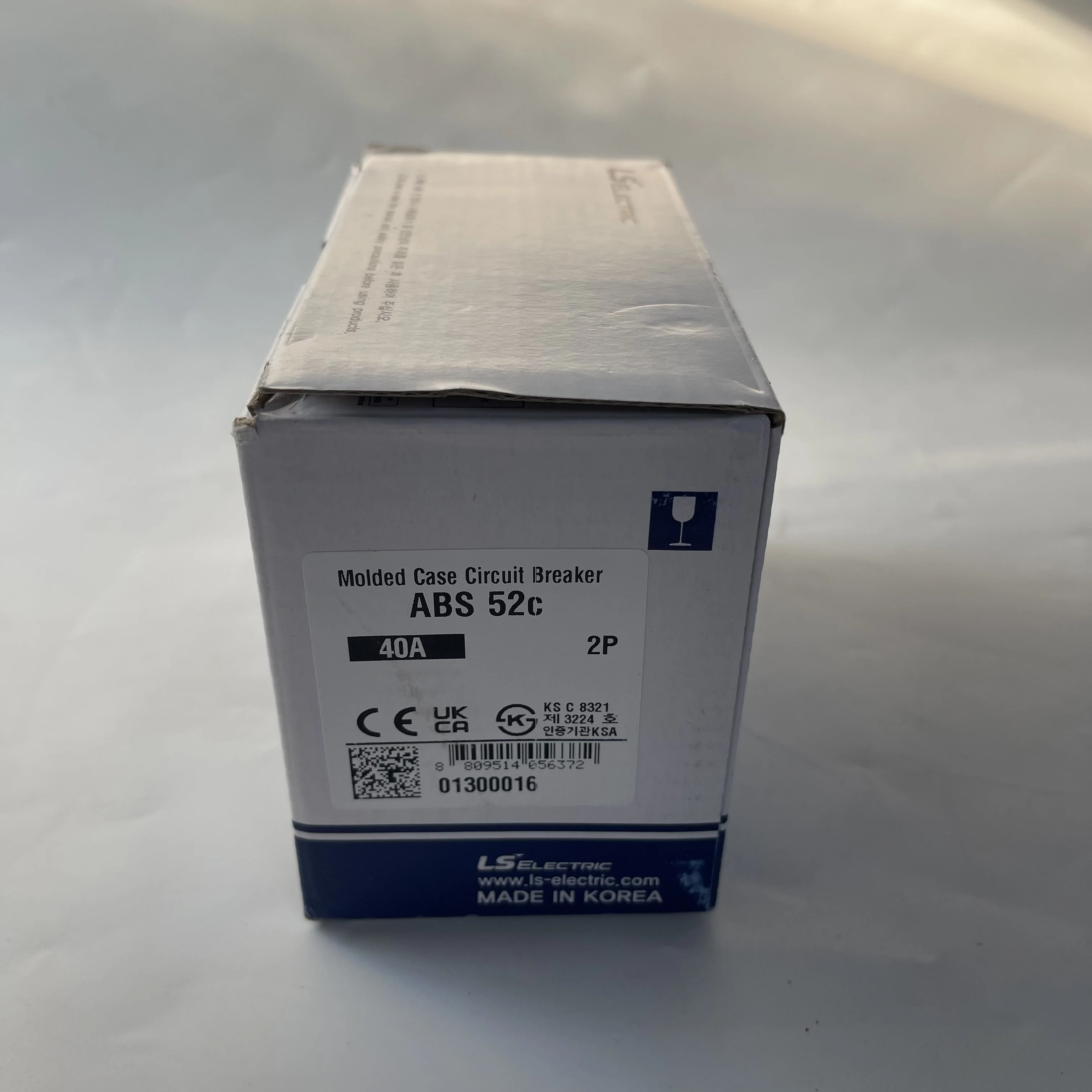 LS Molded Case Circuit Breaker ABS 52c 40A, 2P LS Molded Case Circuit Breaker ABS 52c 40A, 2P