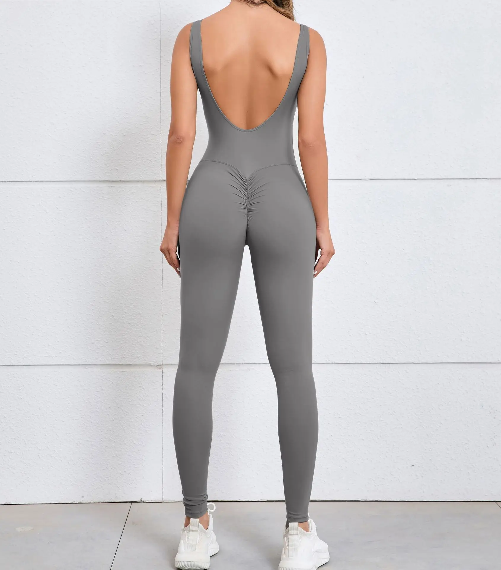 European and American Comfortable backless fashion Bodysuit yoga sets for woman One Piece Workout Jumpsuit Activewear manufacture