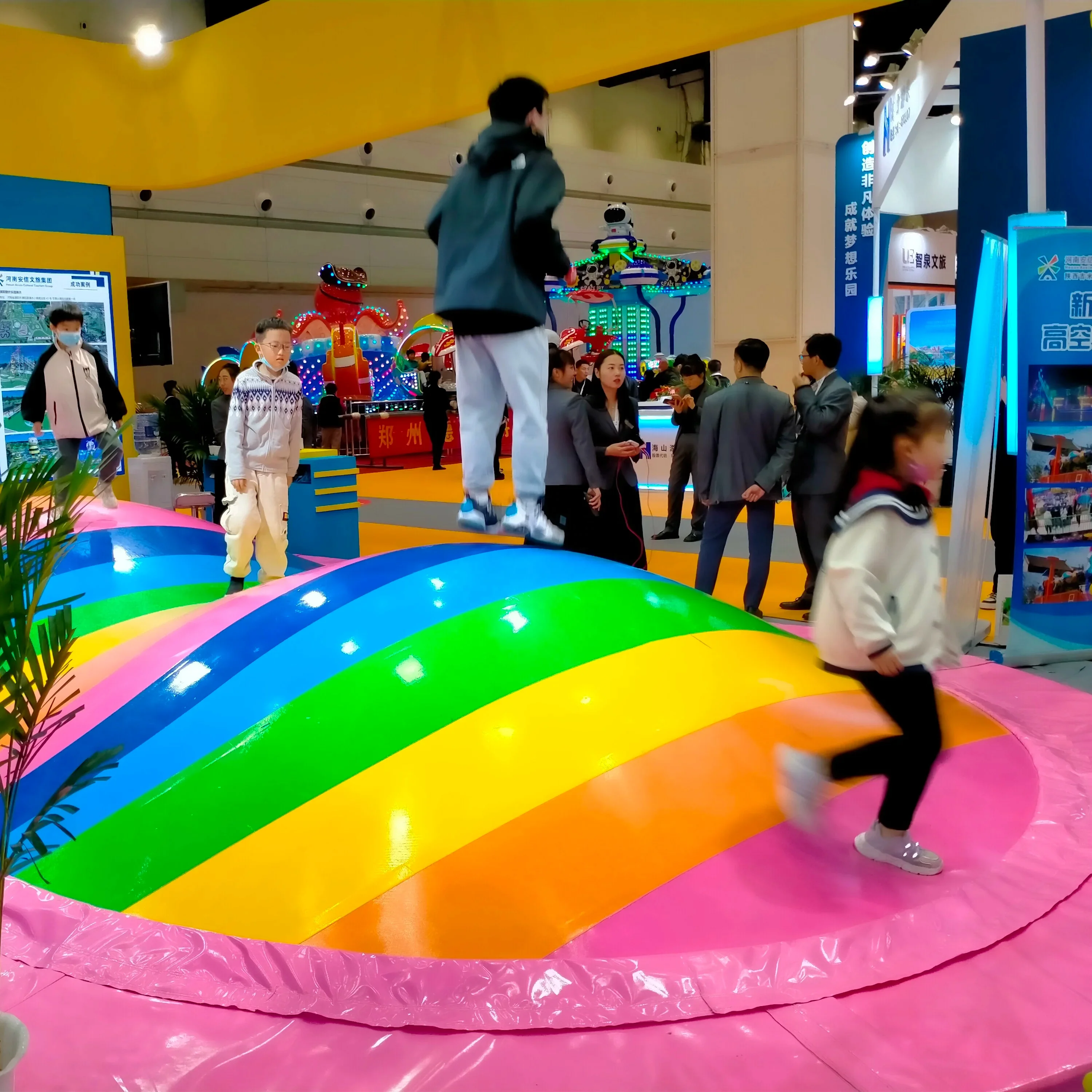 New Design Inflatable Jumping Pillow for Sale