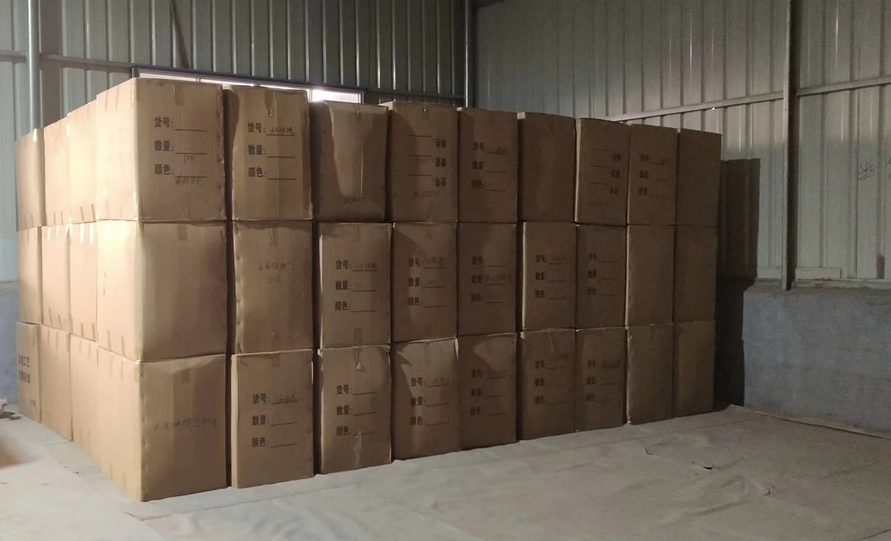 
 Оптовая продажа, декоративное креативное хлопковое ожерелье из смолы на заказ, ожерелье с четырьмя листьями клевера  