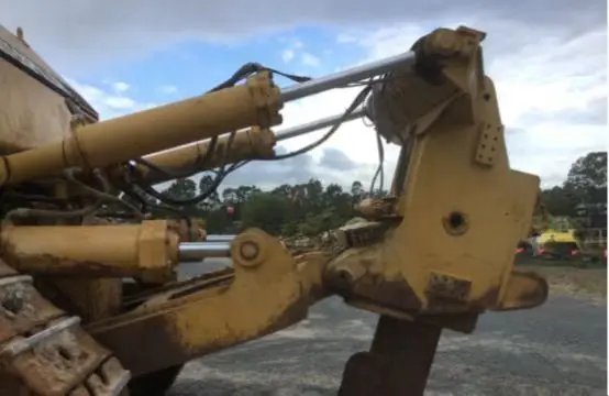 Дешевый б/у землеройный бульдозер б/у D11 гусеничный бульдозер на продажу