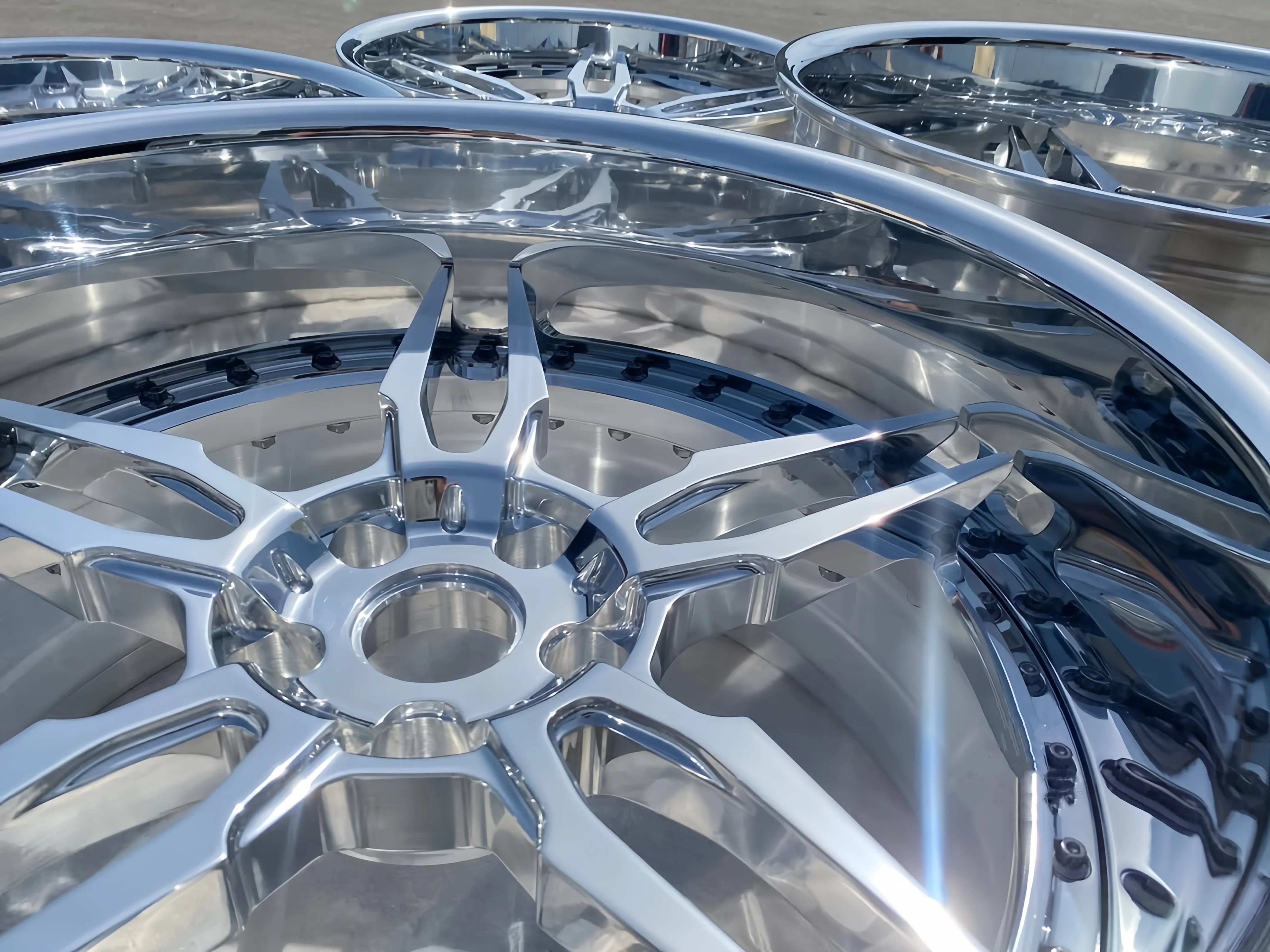 XINLAI Custom Deep Concave Chrome 2 Piece 5*120/114.3 18-22 Inch Passenger Car Aluminum Forged Wheel for BMW Porsche Audi - Image 4