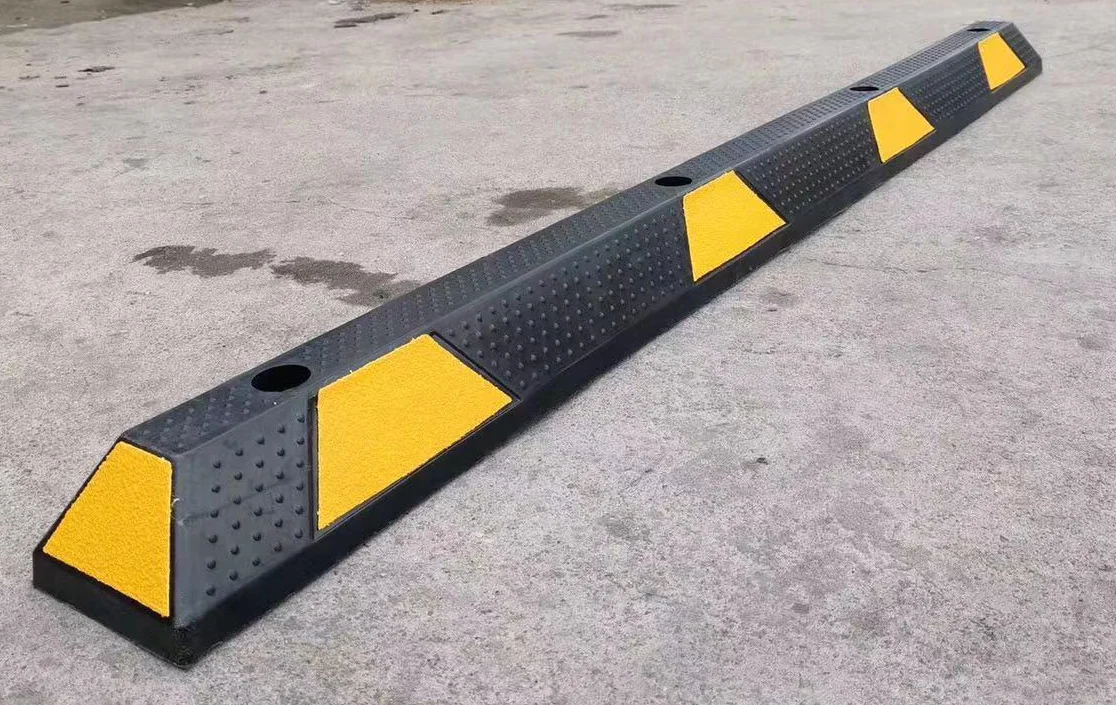 Heavy Duty Rubber Curb Parking Curb Car Parking Stop for Garage and Driveway details