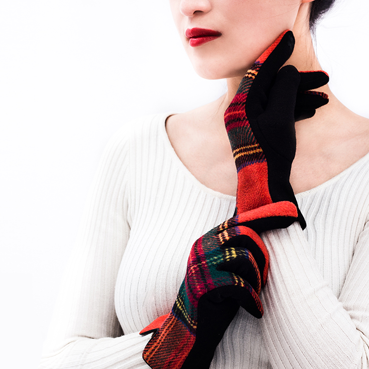 outdoor gloves