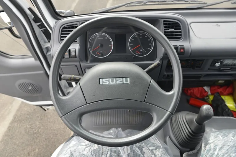 Isuzu 100P M100 manufacture