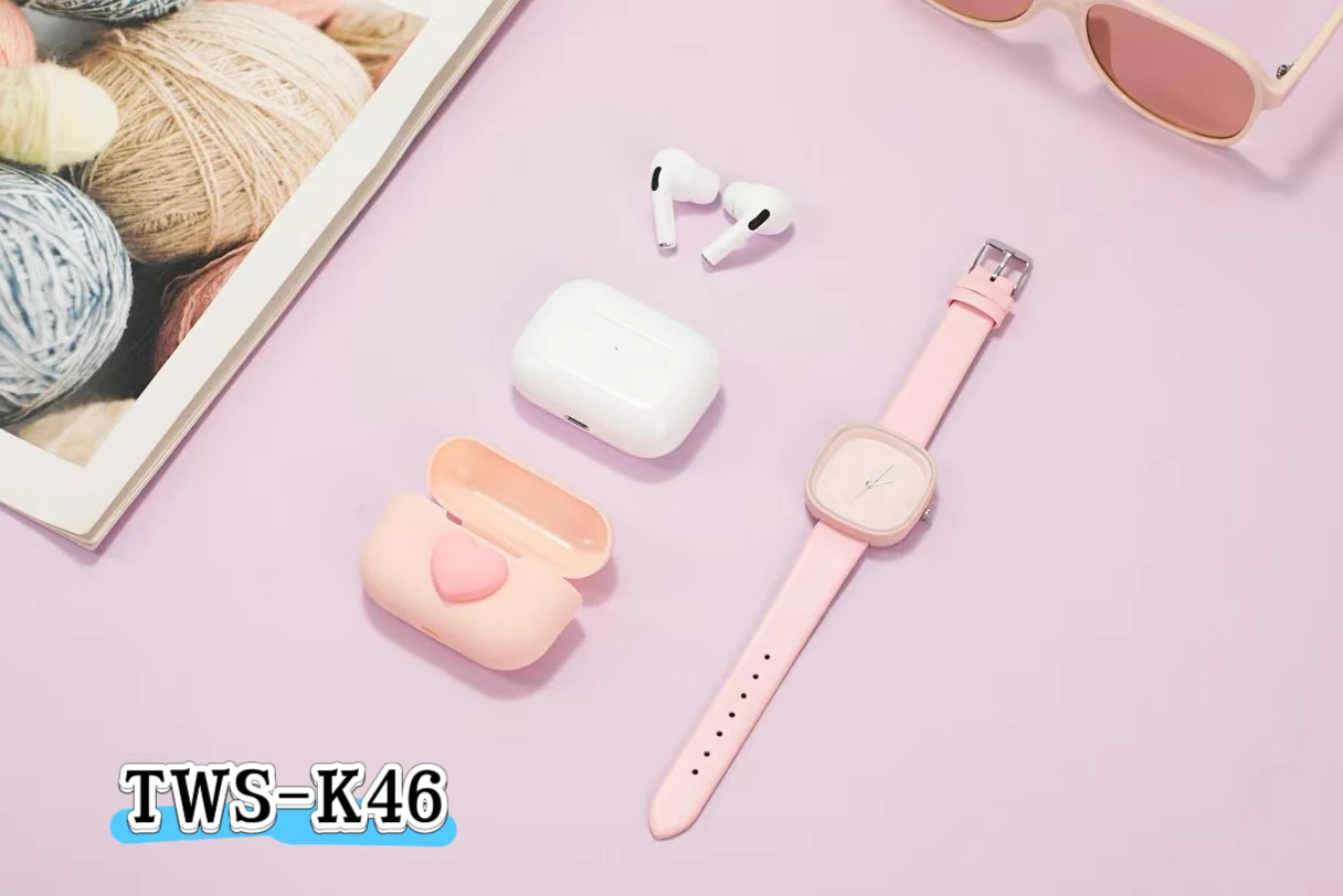 Wholesale Price Cartoon TWS Earphones Wireless in Ear TWS Earbuds with Cat Silicone Case and Paw Pendant /Blue/Pink/Brown