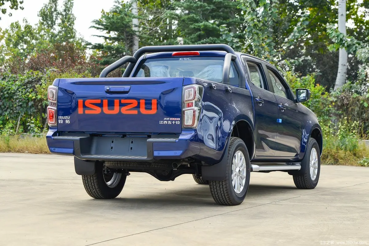 Best Selling Isuzu Pickup Trucks 4x4 Mini Truck Used Isuzu Pickup Truck For Sale factory