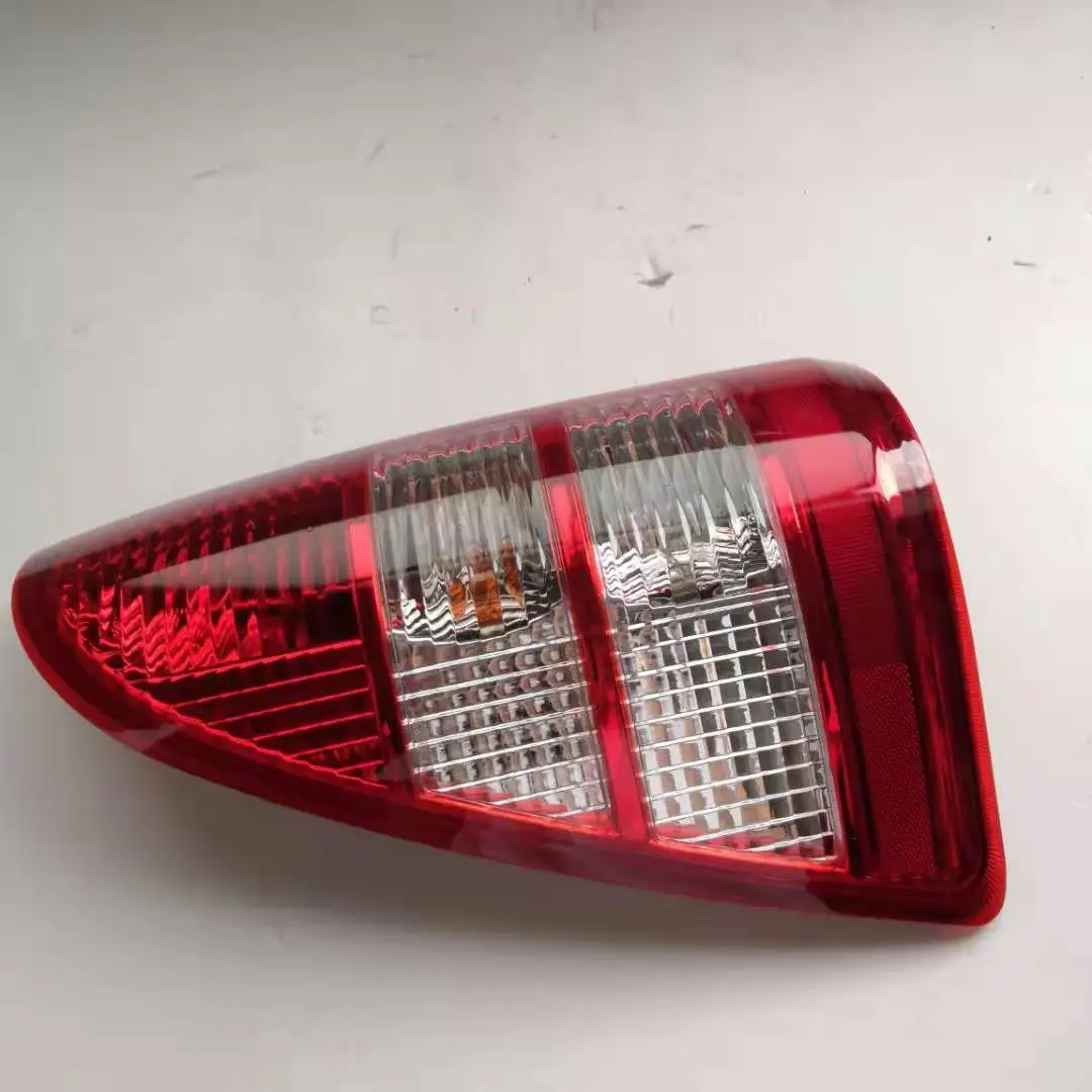 Auto Parts Rear Lamp/ Tail Light for Foton Tunland/Foton FT-500/Foton Thunder
