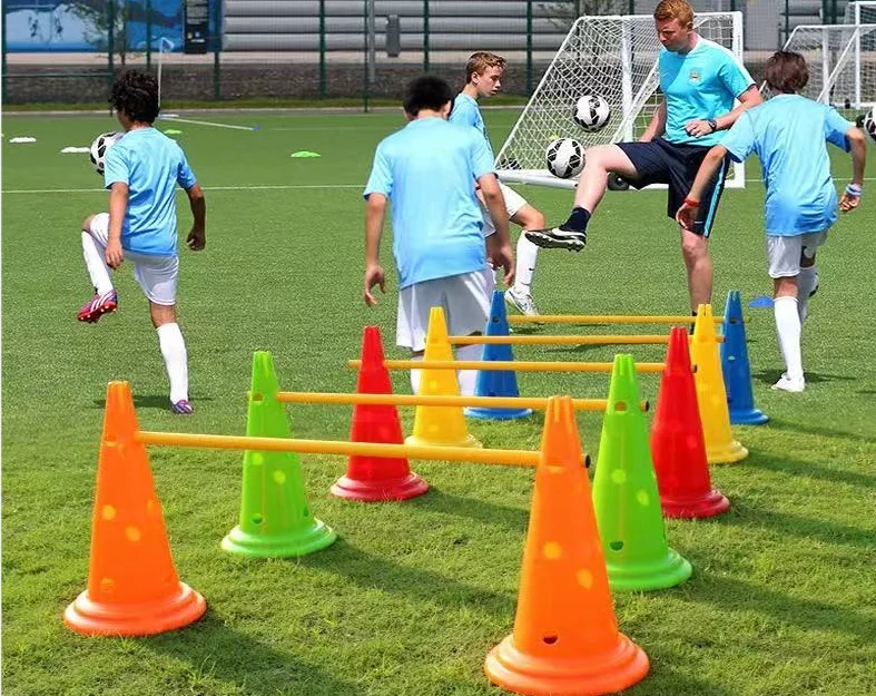 VICASKY Lot De 5 Cônes D'entraînement De Football – Couleurs Vives, Avec Trou, Pour Exercices De Vitesse Et Agilité