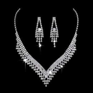 Elegant Luxury Ladies Diamond Shining Jewelry Sets V-shaped Wedding Bridal Accessories Customizable Gift for Women