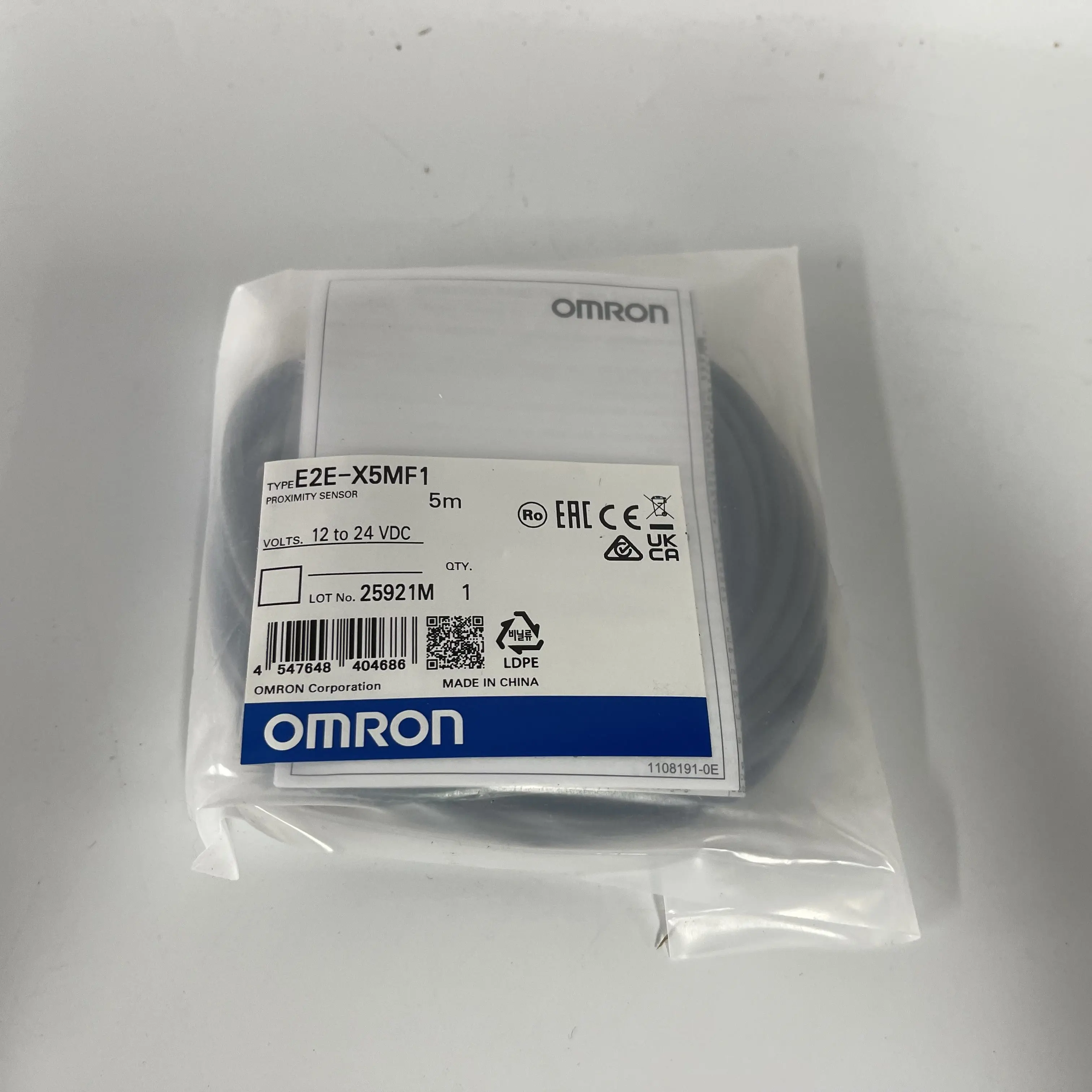 Omron Proximity Sensor E2E-X5MF1