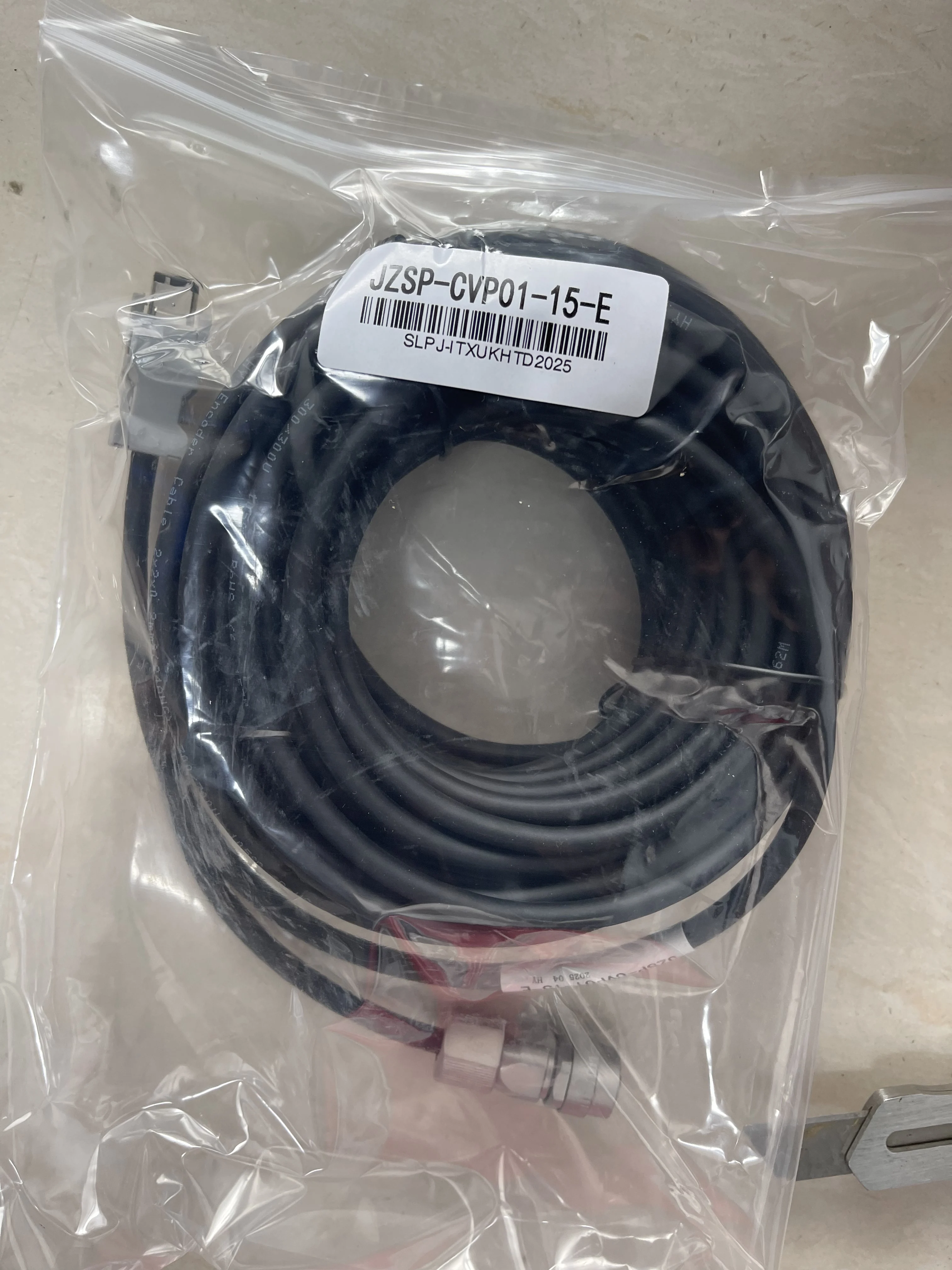 YASKAWA Servo Cable JZSP-CVP01-15-E YASKAWA Servo Cable JZSP-CVP01-15-E