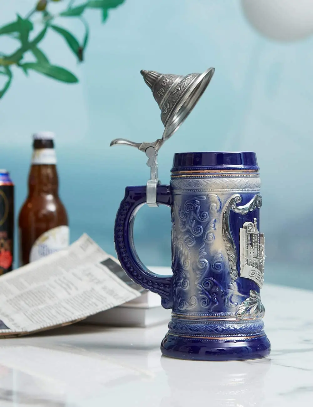 陶磁器製ドイツビールジョッキ、ピューター蓋付き、高級ビールマグ、金