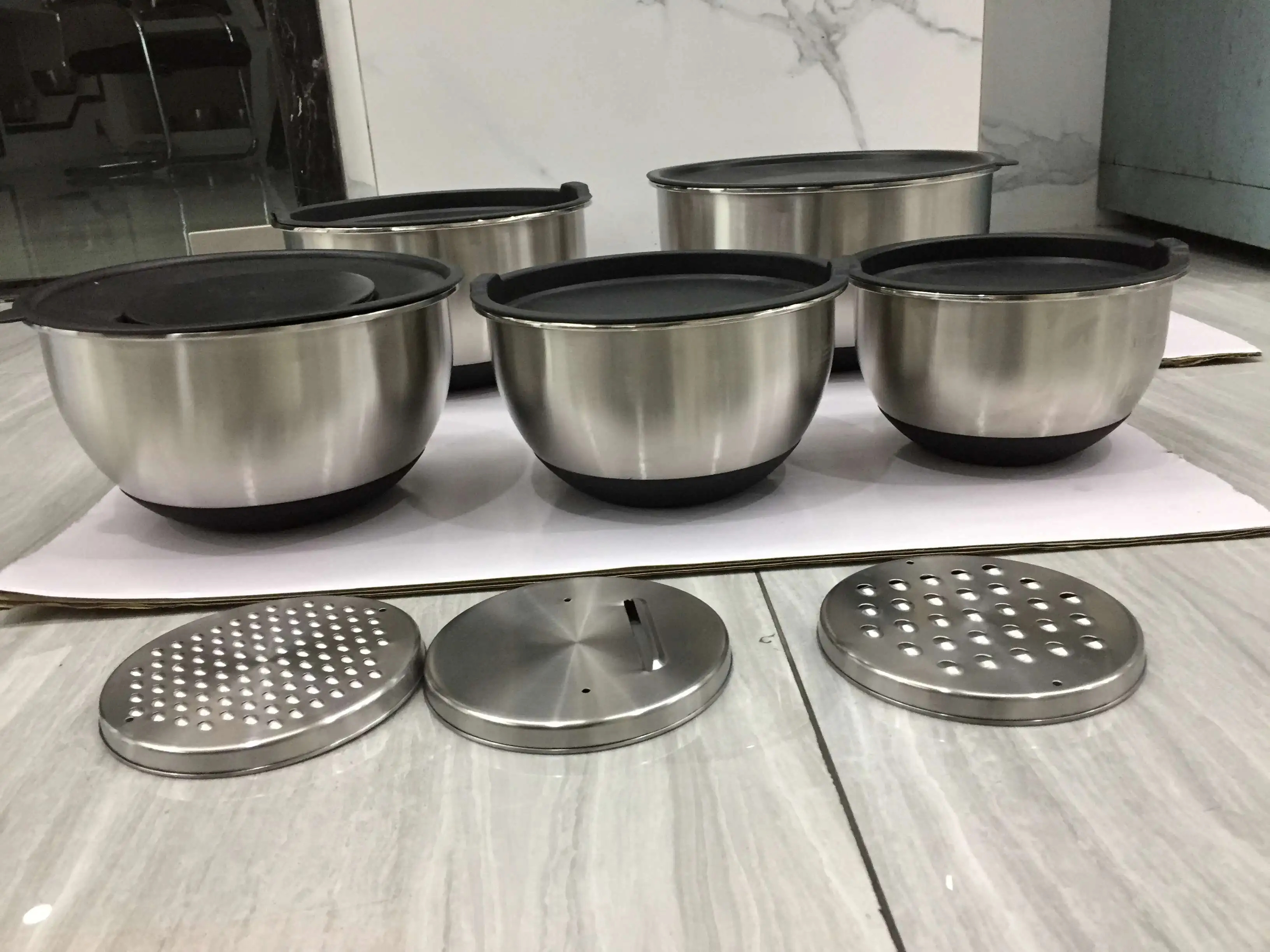Mixing Bowls Mixing Bowl Set With 3 Graters Long Handle Pour Spout Serving Salad Bowl Hot Sale Stainless Steel With Lids Metal