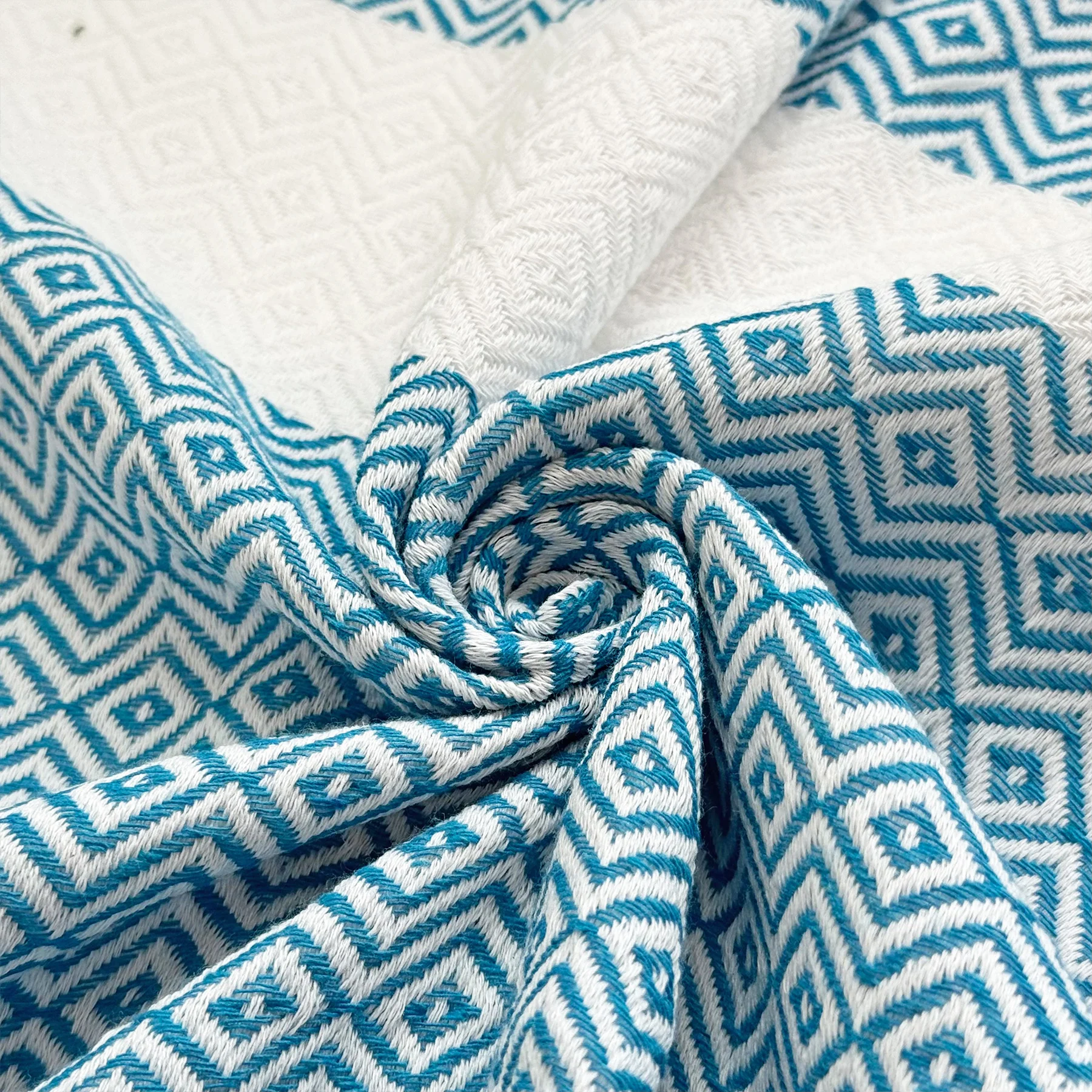 Wuxi Ivy Textile Turkish Multi Color Digital Custom Sand Free Print Soft Beach Towel with Tassels Woven 100% Cotton High Quality