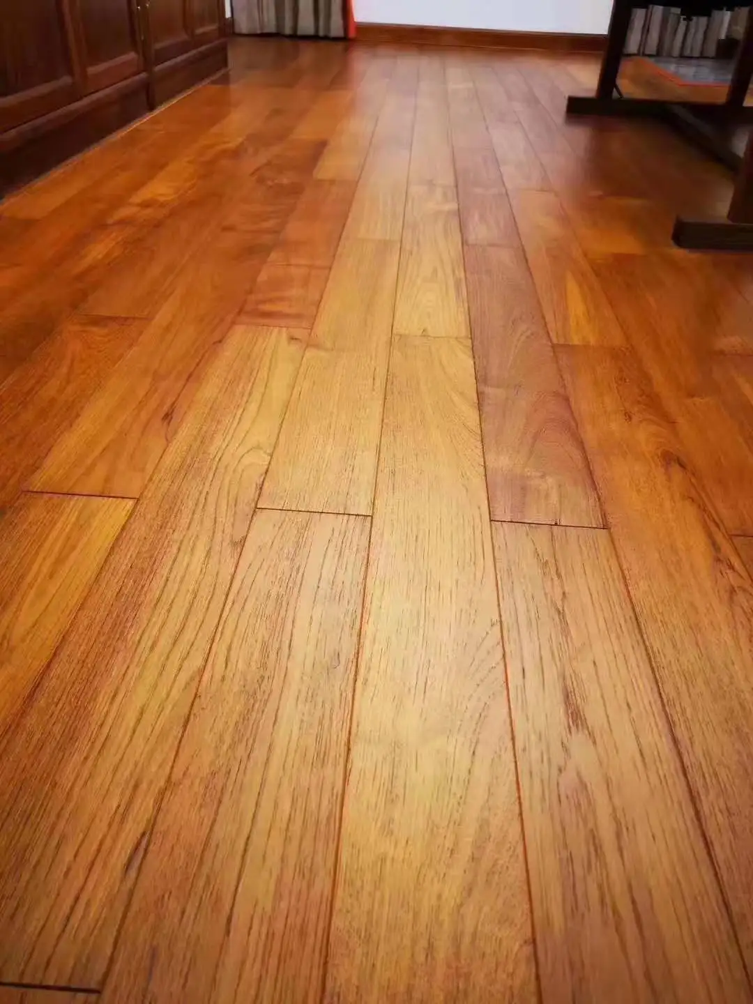 Solid Real Burma Teak Hardwood Flooring Golden Color Genuine Hardwood