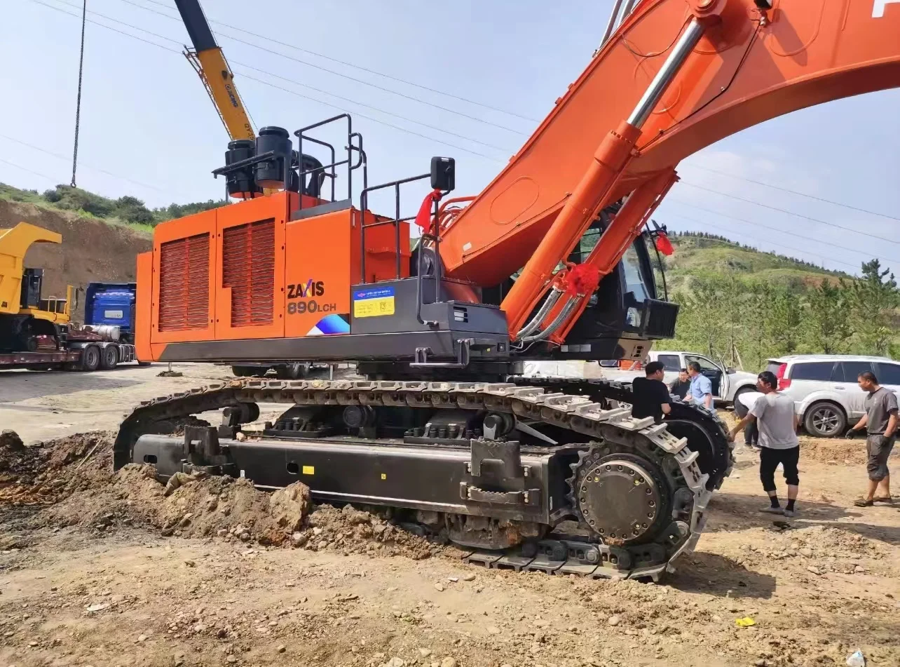 Used Excavator Hitachi ZX890 - 89 Tons High Efficiency