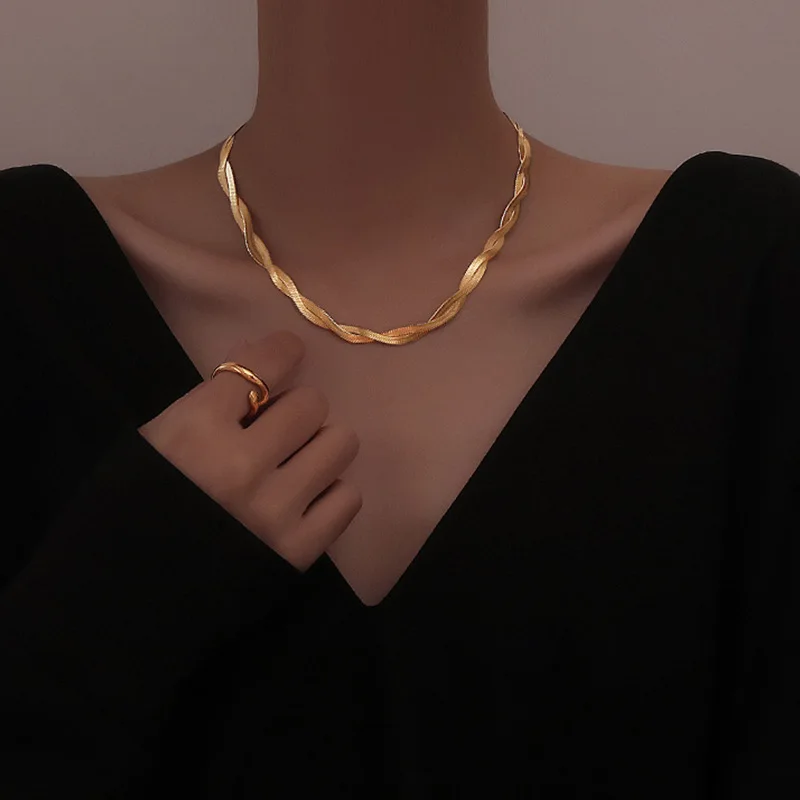 Necklaces - Buy Trendy Necklace Designs 2023 for Women & Girls