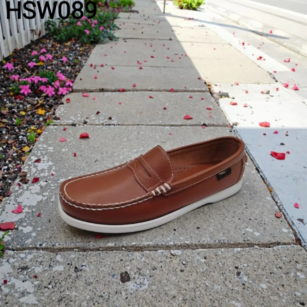 CXT,Slip-on Style Odor-Resistant Plus Size Solid Color Walking Shoes Hand-crafted Daily Commute Flat Bottomed Casual ShoesHSW089