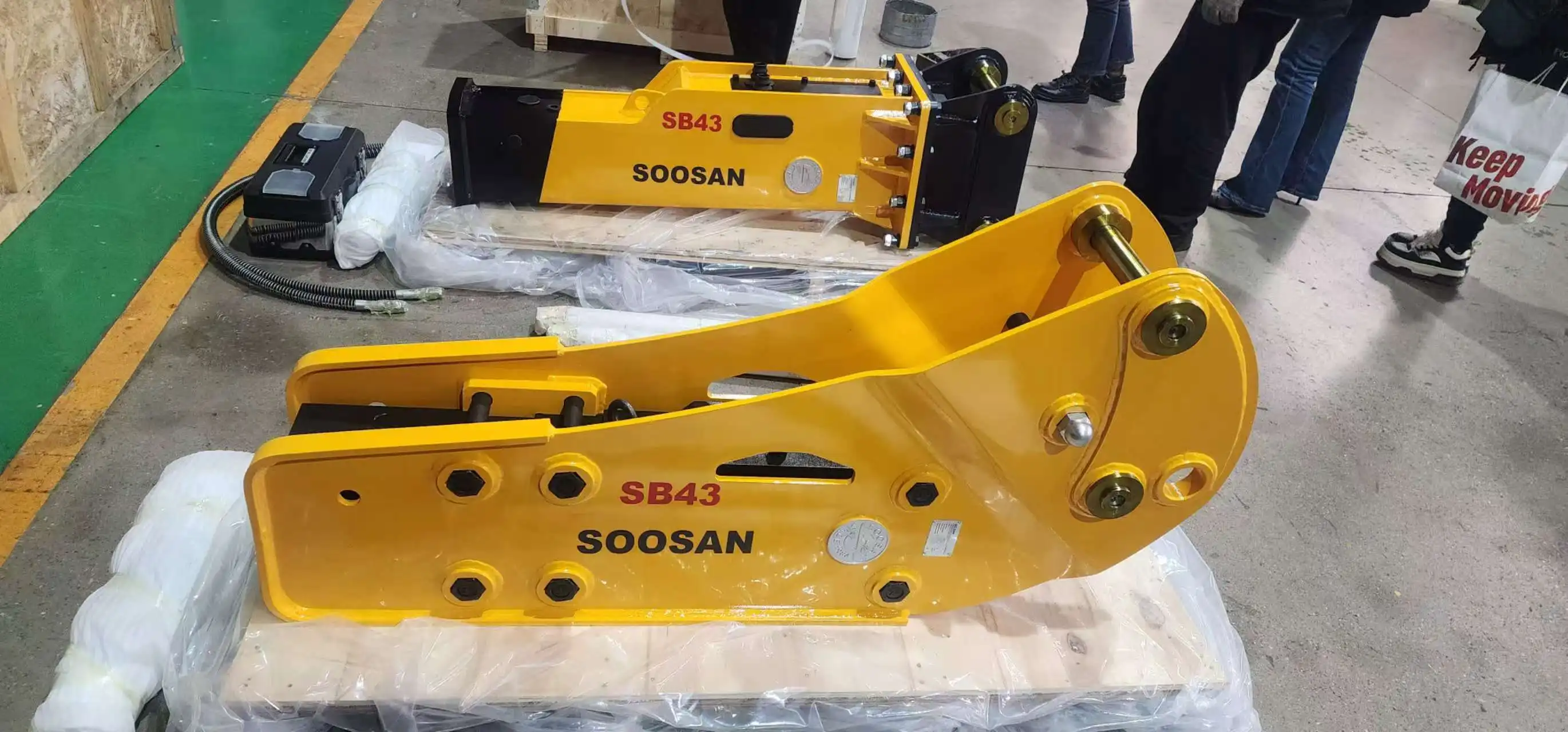 For SB43 Hydraulic Breaker Main Body Core Component for 6-9 Ton ...