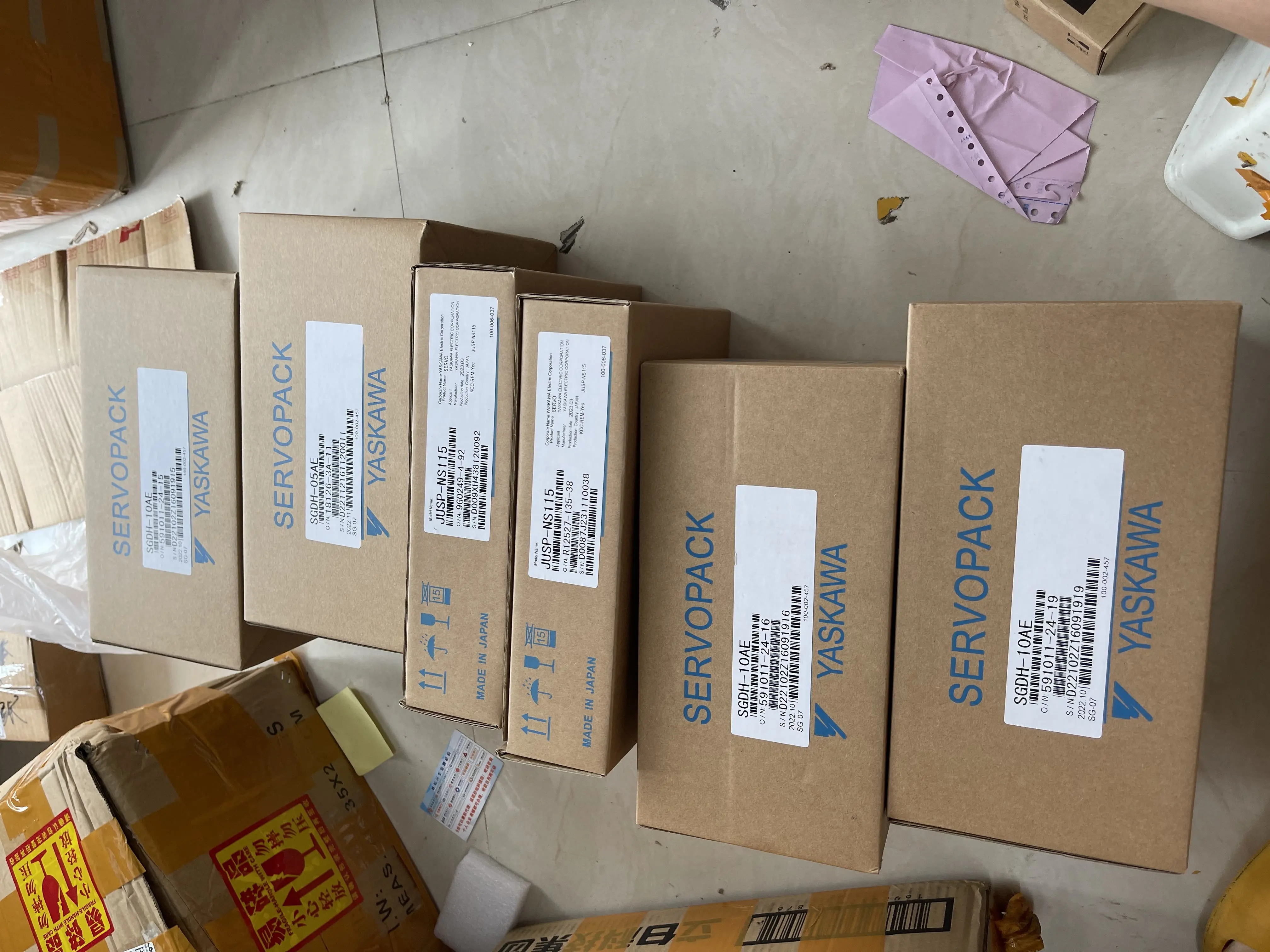 Yaskawa AC Servo Driver SGDH-10AE