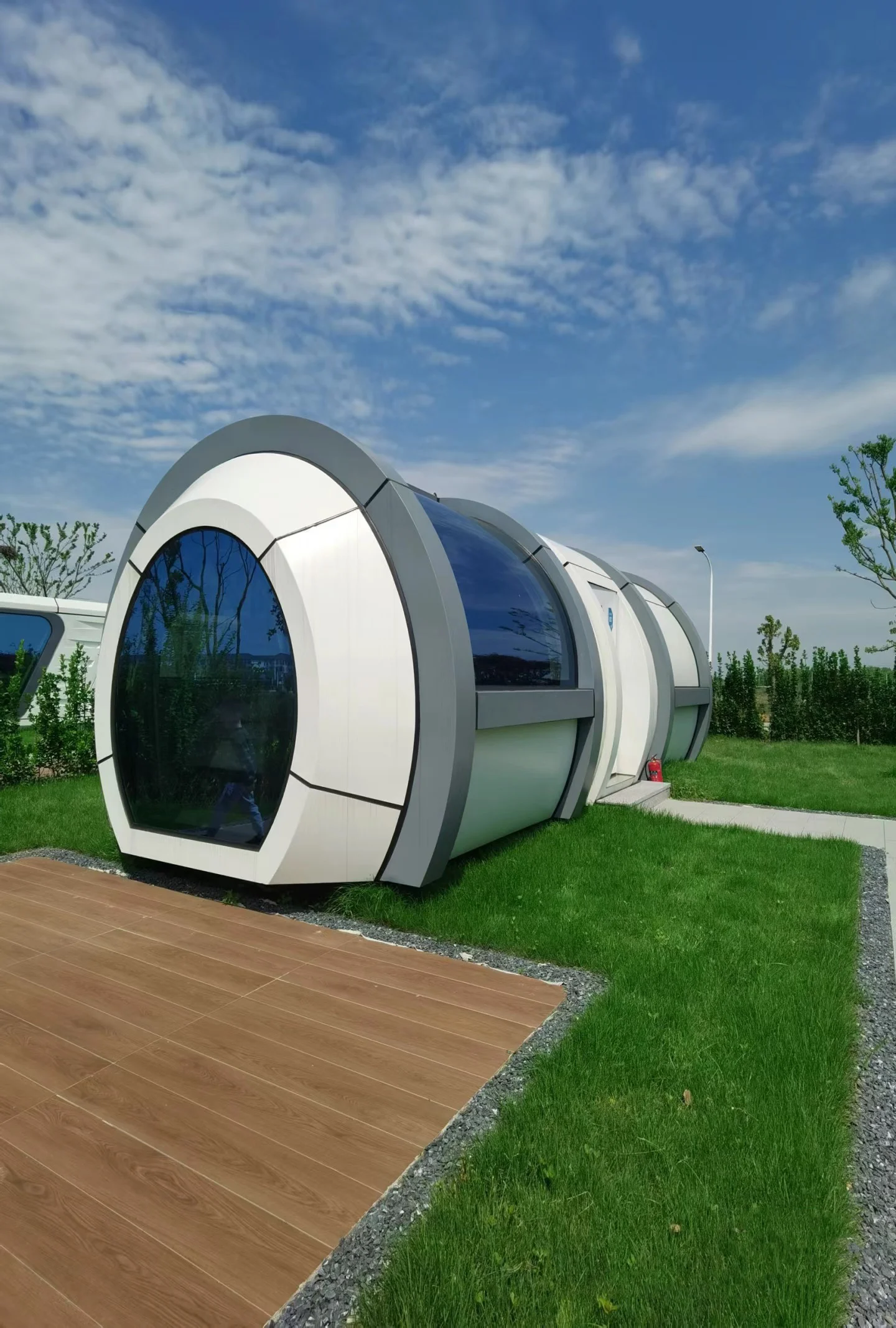 Prefab Space Capsule House - Eco Friendly Tiny Resort Stay