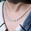cadena de corazón-blanca
