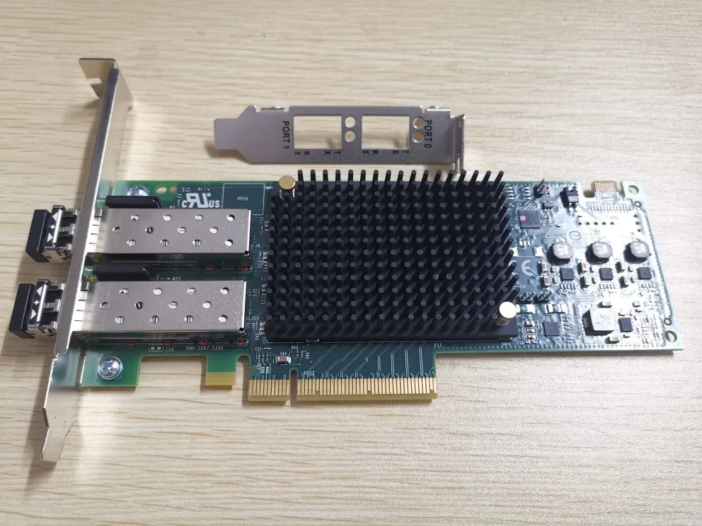 未使用・未開封品) レノボ・ジャパン Emulex 8Gb デュアルポート