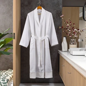 Wholesale ODM Solid 100% Cotton White Thick Waffle Unisex Breathable Spring Winter Autumn Casual Night Bathrobe Quick Dry V-Neck