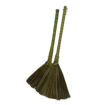 Direct Factory Export from China Handicraft Grass Brooms