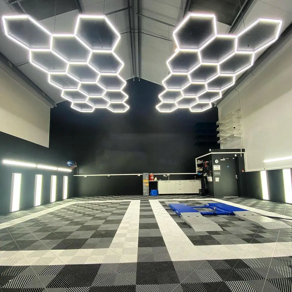六角形 LED ガレージ ライト、5 つのハニカム グリッド システム