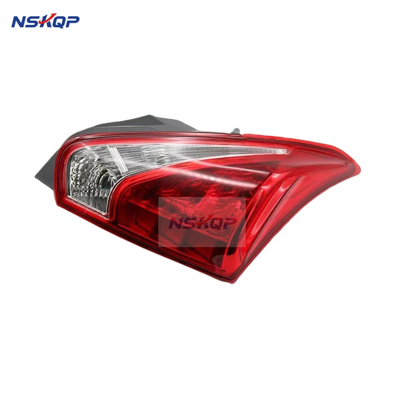 Wholesale 26554-3DNOH Car Parts - Halogen Tail Lights for Nissan