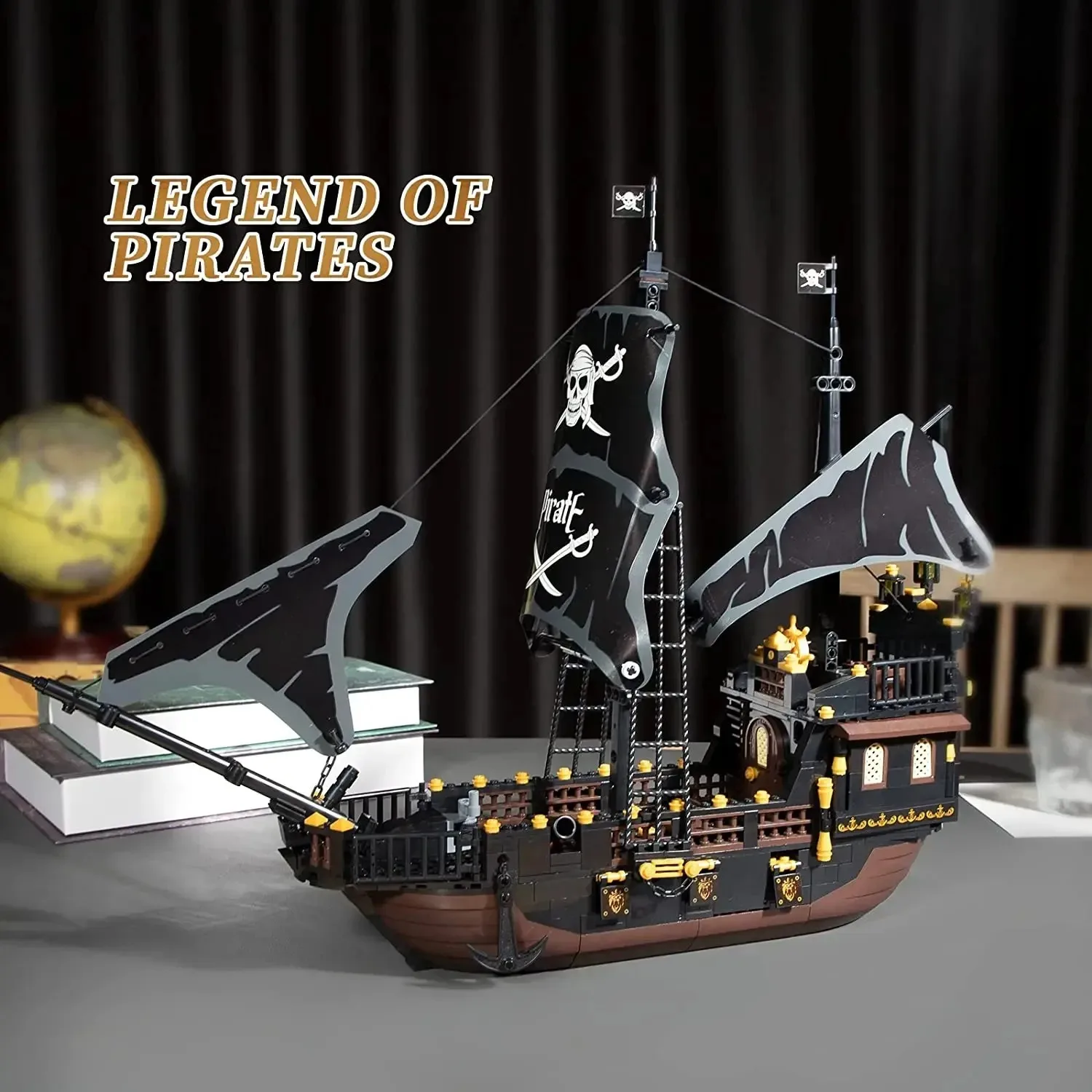 Creative Legend 621pcs Building Blocks Black Pearl Construction Toy Kits with Boat Model Compatible with Famous Brands
