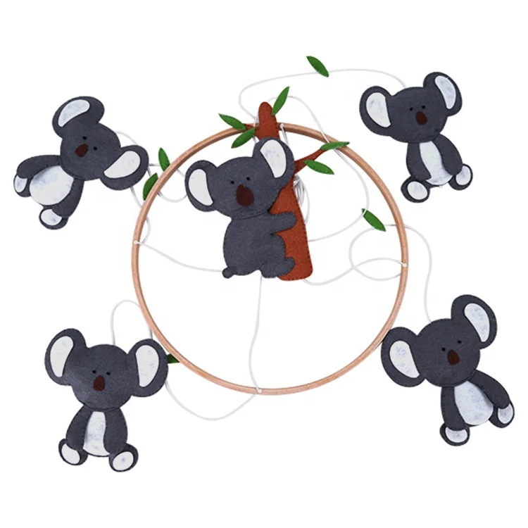 
Заводская цена, мобиль для детской кроватки с изображением лесных животных, милые куклы, коала, медведь, войлочный детский мобильный, подвесные листья, детский войлочный мобильный 