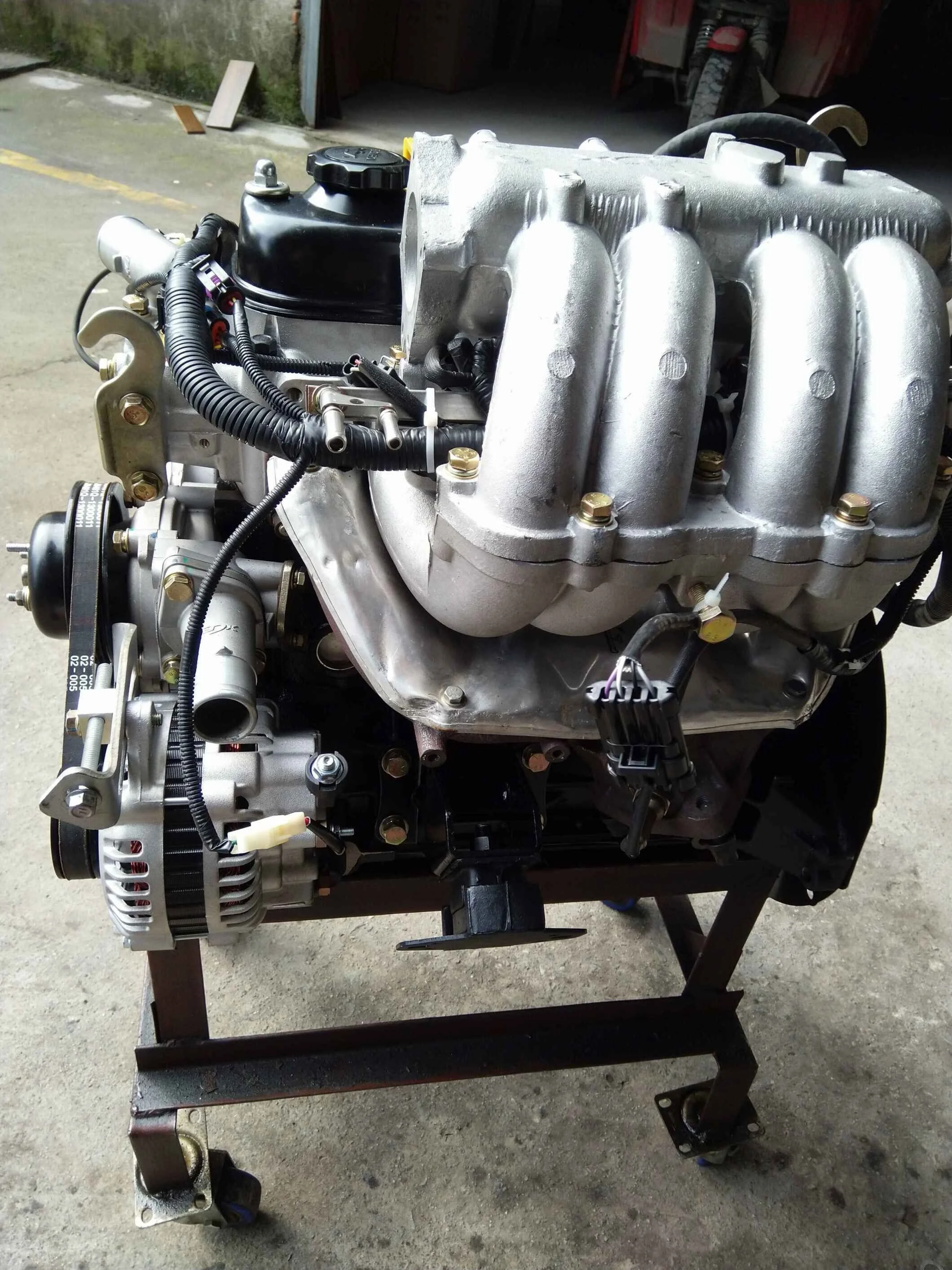 Hot Sale Toyata EFI 4Y Gasoline Engine Electric Start Water-Cooled