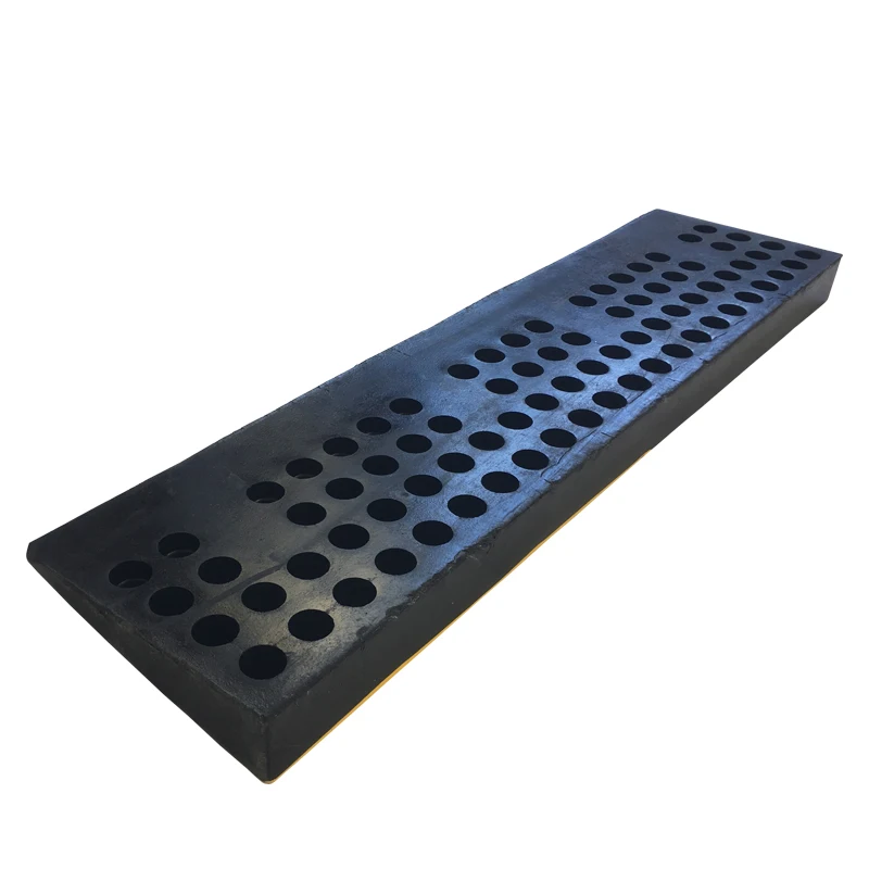Portable Rubber Kerb Ramp for Transport Vehicle Speed Bumps for Road Kerb factory