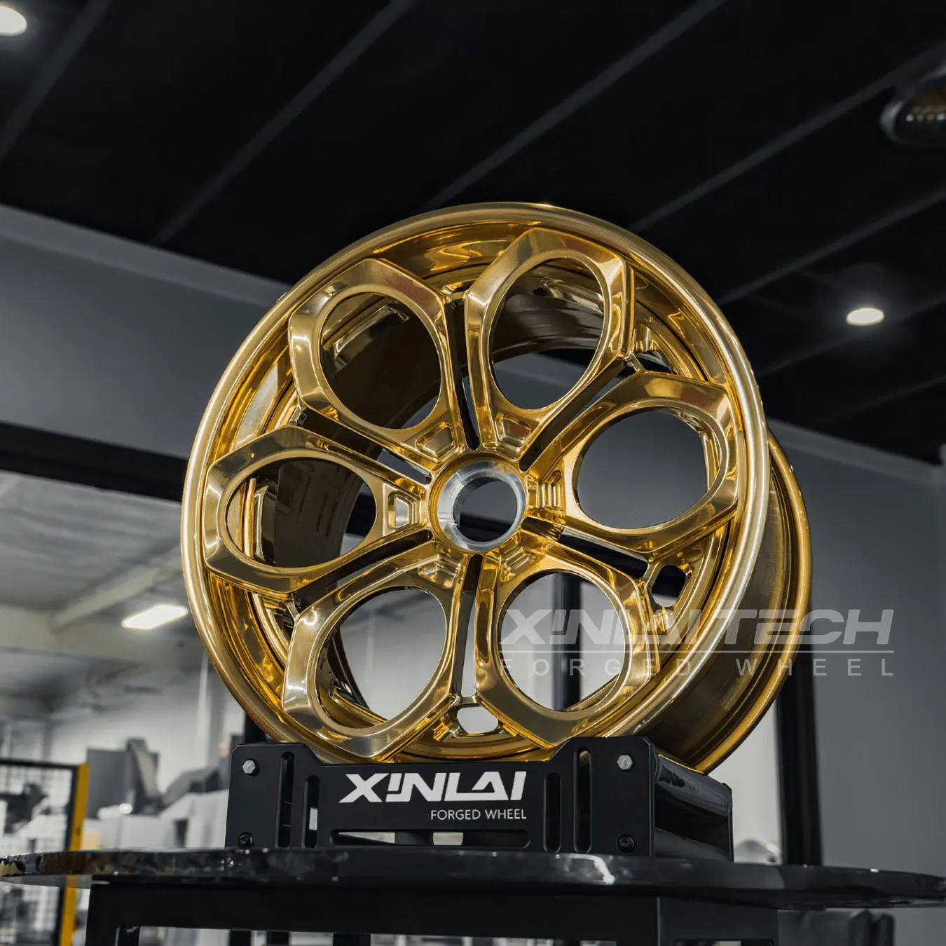 XL 2-Piece Deep Dish Concave Gold Wheel Rim Alloy Forged Wheels 5x114.3 5x120 5x112 Custom Forging Racing Car Wheel - Image 1