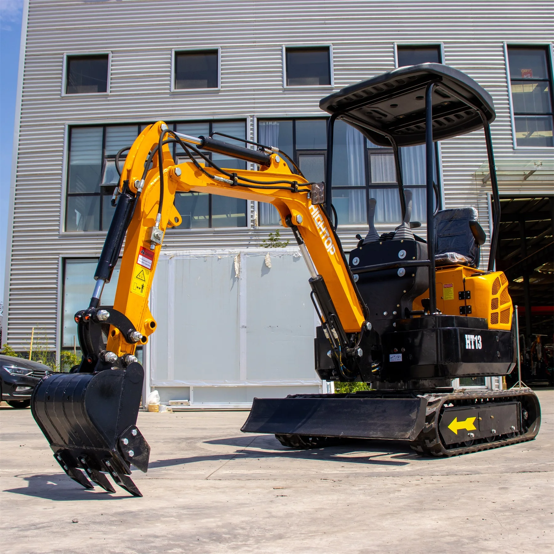 China Mini Excavator Garden Micro  Excavators HT13 Mini Excavators