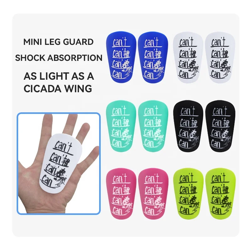 Mini Protège-tibias Football 8x5 Cm - Design Croix Et Verset Biblique - Noir Et Blanc - Lot De 2 Paires