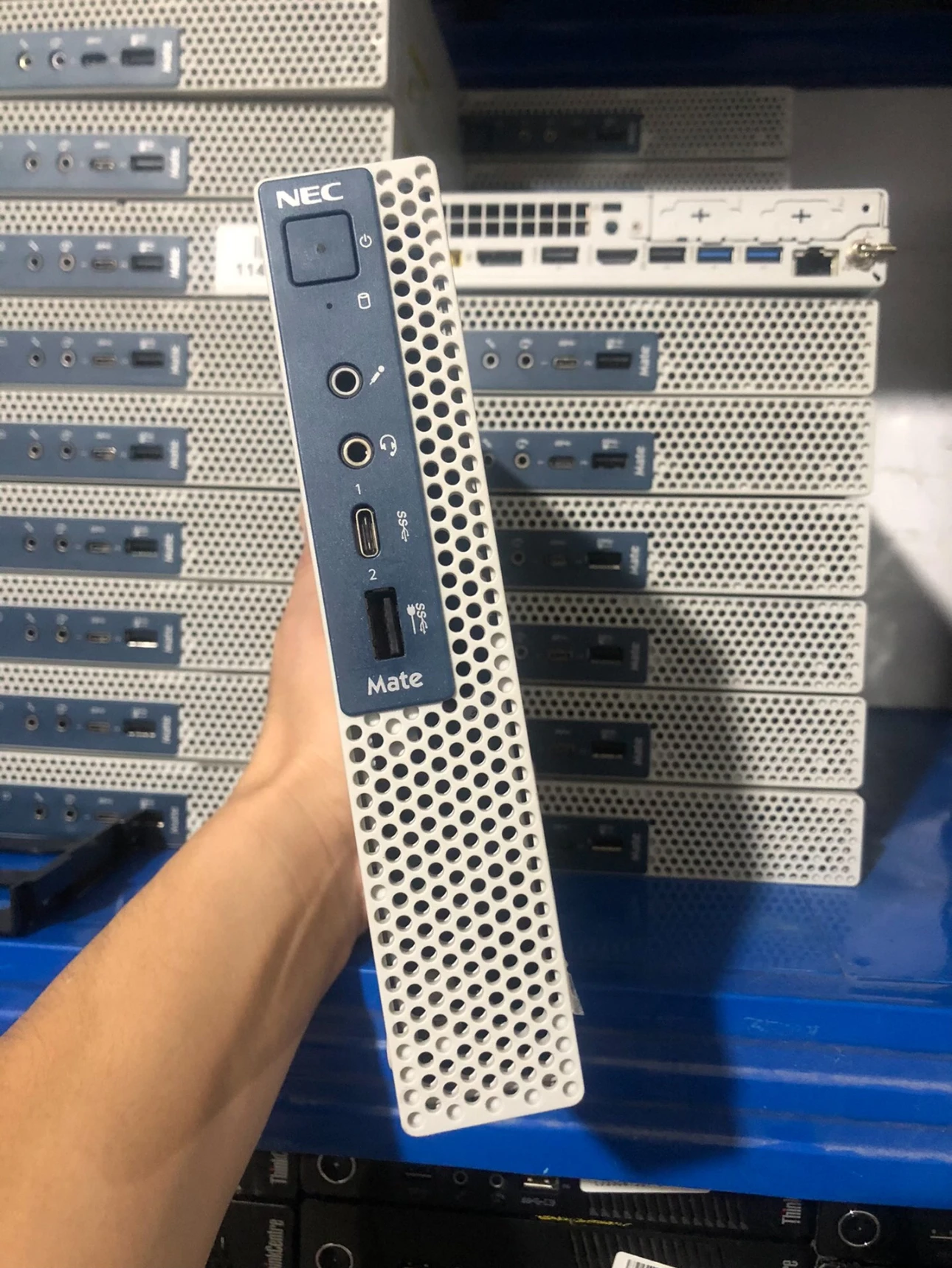 Mini PC with 7th Gen Dual Core Processor - 8G RAM, 256G SSD