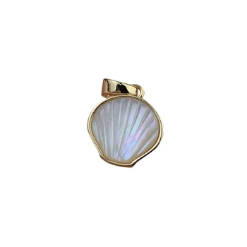 Natural White Mother of Pearl Cute Shell Design Simple Hot Sale MOP Shell Pendant